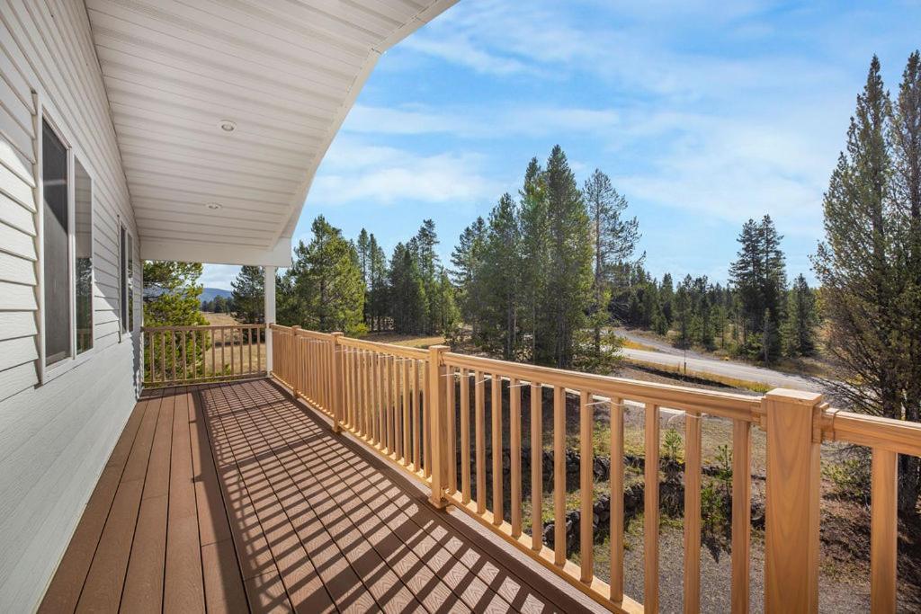 Yellowstone Adventures Island Park Exterior photo